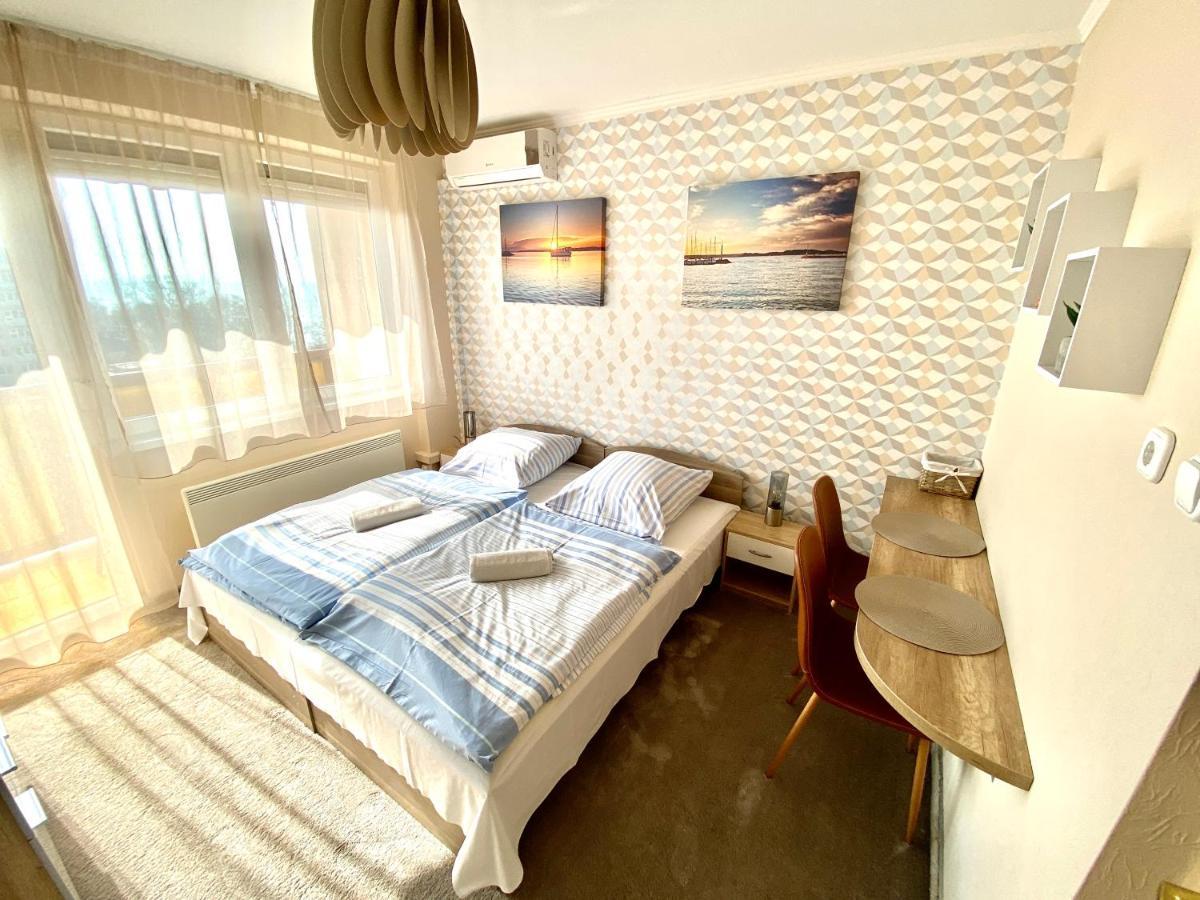 Aqua Blue Apartmanok - Сиофок Екстериор снимка