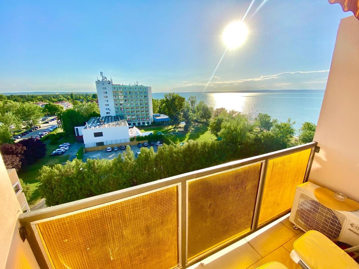Aqua Blue Apartmanok - Сиофок Екстериор снимка