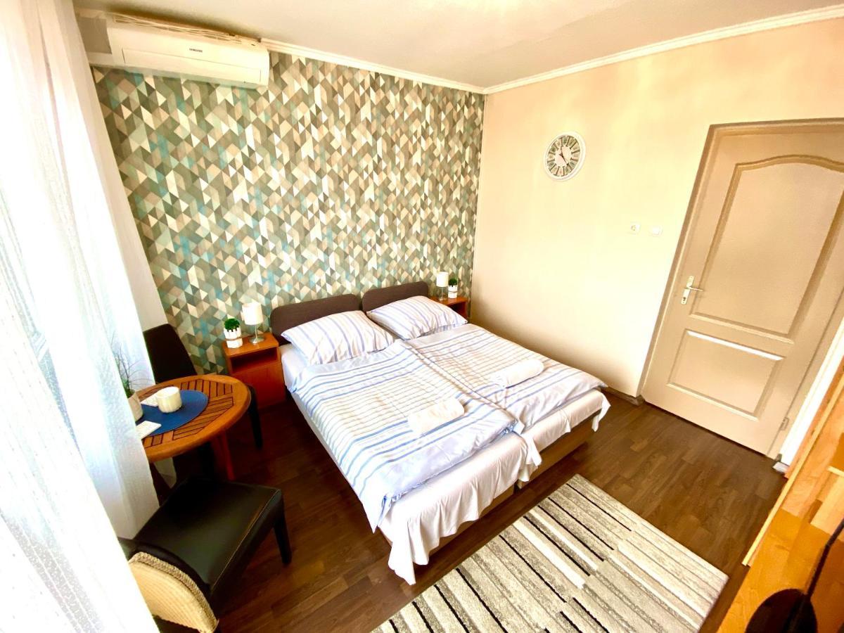 Aqua Blue Apartmanok - Сиофок Екстериор снимка