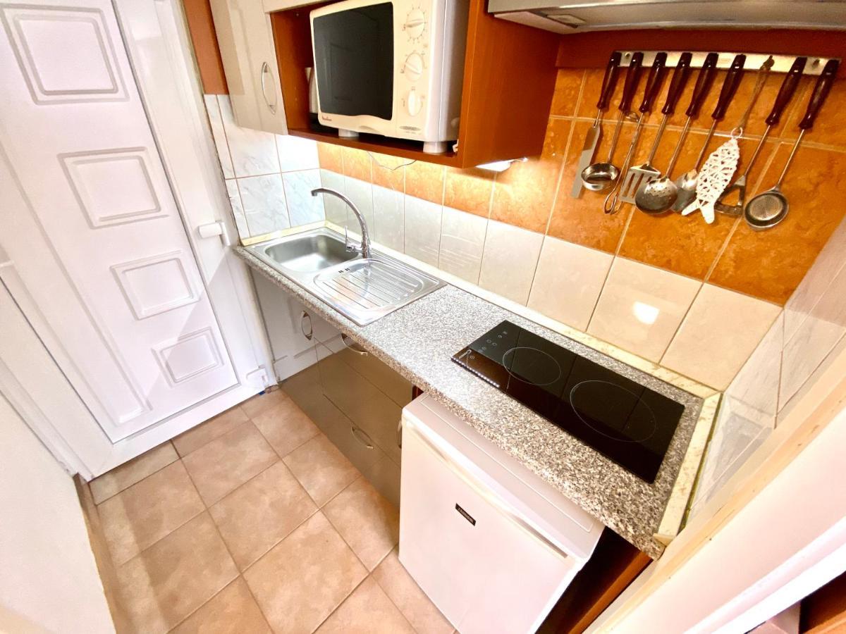 Aqua Blue Apartmanok - Сиофок Екстериор снимка