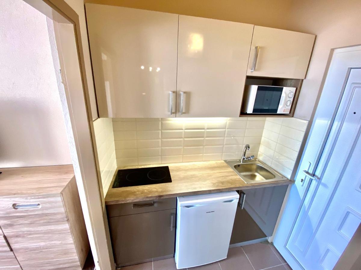 Aqua Blue Apartmanok - Сиофок Екстериор снимка