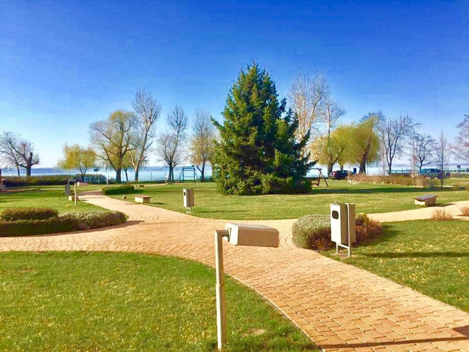Aqua Blue Apartmanok - Сиофок Екстериор снимка